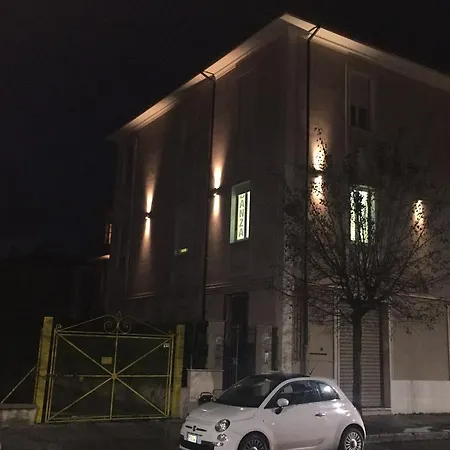 Casina Dei Marsi Couette-café Avezzano