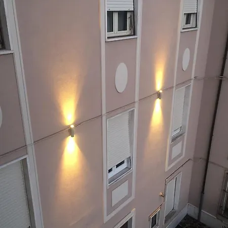 Casina Dei Marsi Couette-café Avezzano