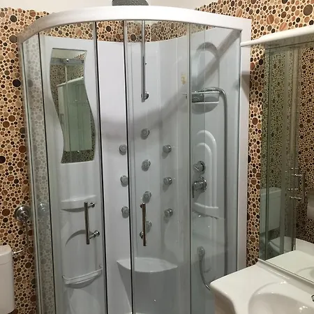 Casina Dei Marsi Couette-café Avezzano