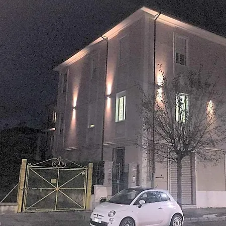Casina Dei Marsi 3* Avezzano